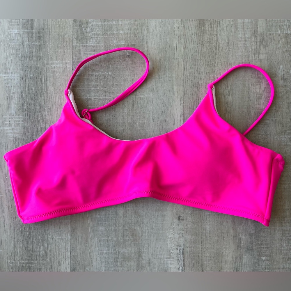 SHEIN Hot Pink Bikini Top w/Removable Pads & Adustable Spaghetti Straps Size M